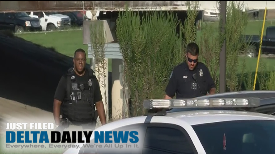 A suspect led Pearl police on a chase into the City of Jackson on Thursday evening.