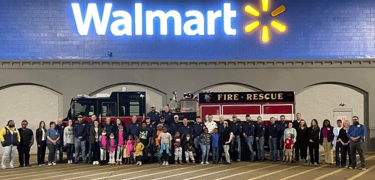 Cleveland Volunteer Fire Department Hosts ‘Shop With A Firefighter’