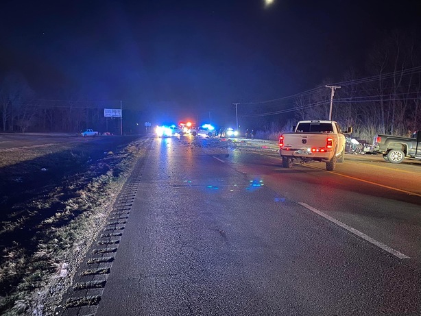 2 Dead After Highway 82 Accident Near Greenwood