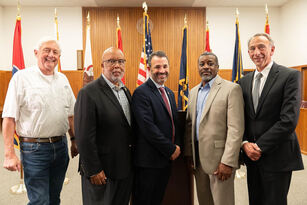 Clarksdale Welcomes IRS Commissioner and Congressman for Call Center Tour