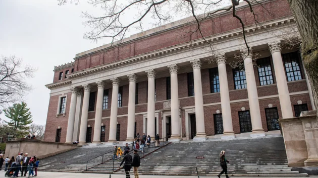 Judge extends block on Trump ban prohibiting Harvard students from entering US