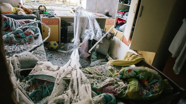 1 dead, dozens injured as Russia launches 101 drones at Ukraine overnight, Zelenskyy says