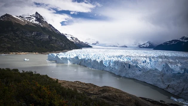 Massive, 18-mile-long Patagonia glacier experiencing rapid ice loss for 1st time
