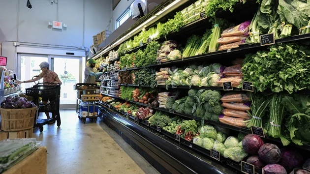 Consumer confidence worsened slightly in August