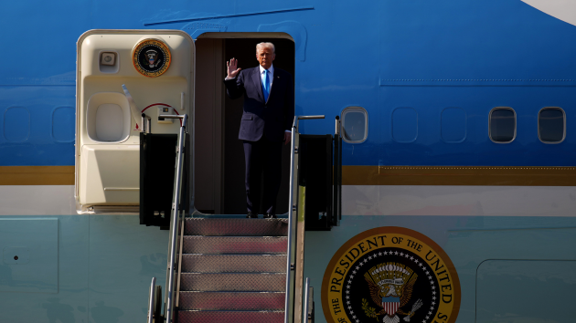 Trump arrives in South Korea for final stop of Asia tour, high-stakes meeting with Xi