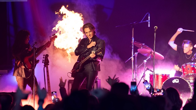 Rick Springfield brings his music and acting experience to Hulu’s ‘All’s Fair’