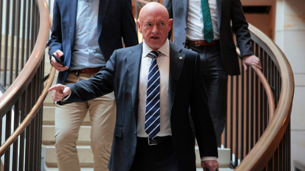 Sen. Mark Kelly clashes with Hegseth over Pentagon’s investigation into him