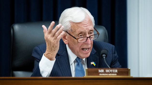 Former Democratic House Majority Leader Steny Hoyer to announce retirement after more than 40 years in Congress