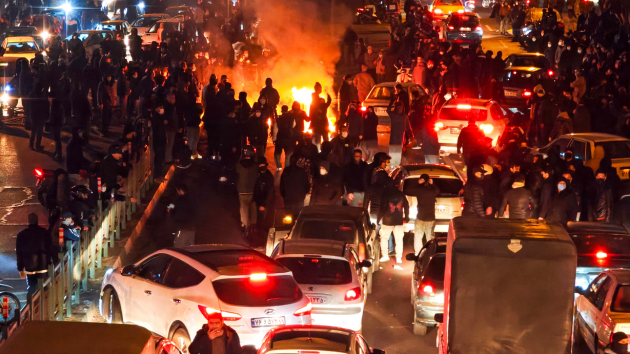 Iran protests: 2,500 killed, activists say, as judiciary promises swift trials