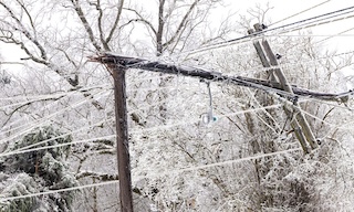 Entergy Mississippi Crews Push Restoration Efforts After Winter Storm in Delta