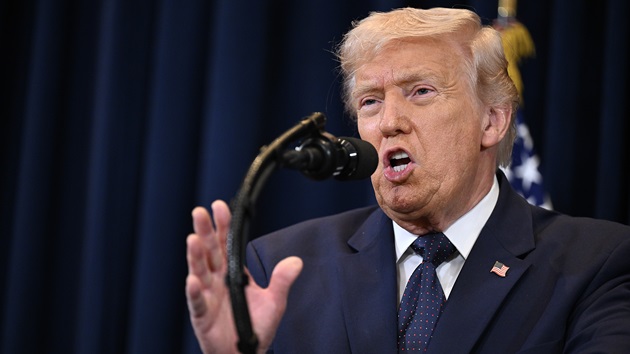 Trump to visit northern Kentucky as MAGA proxy battle against Thomas Massie heats up