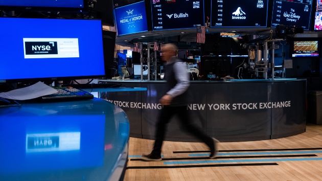 Dow drops 650 points as Iran war sends oil prices surging