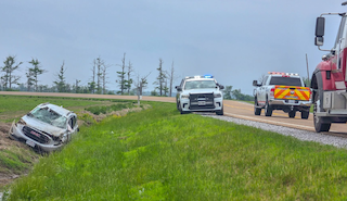 One Injured in Rollover Crash Near Jonestown