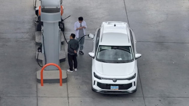 Is California at risk of a gasoline shortage amid the Iran war? Experts explain