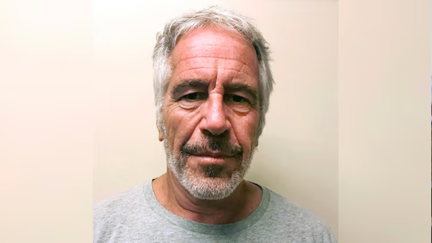 House Oversight Committee to interview prison guard on duty when Epstein died