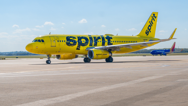 Airlines reduce, cap fares for Spirit travelers looking to rebook canceled flights