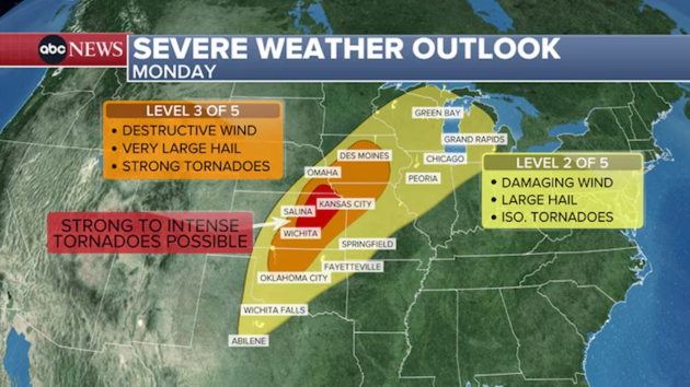Plains and the Midwest bracing for more severe weather, possible tornadoes
