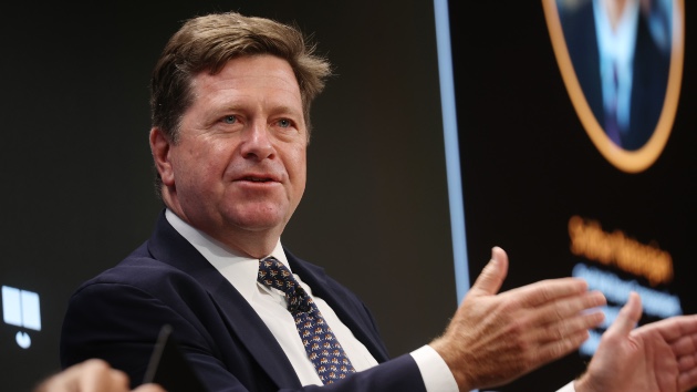 Republican senator says Jay Clayton DNI hearing still on despite Trump’s push for cancellation