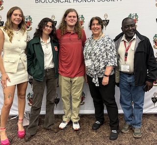 Delta State Students and Faculty Present Research at National Biology Conference
