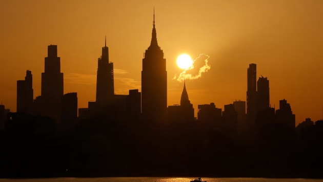 Heat wave forecast: Dangerous temps to continue into July 4 holiday