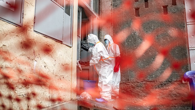 2nd American infected with Ebola in DRC evacuated to Germany, WHO chief says