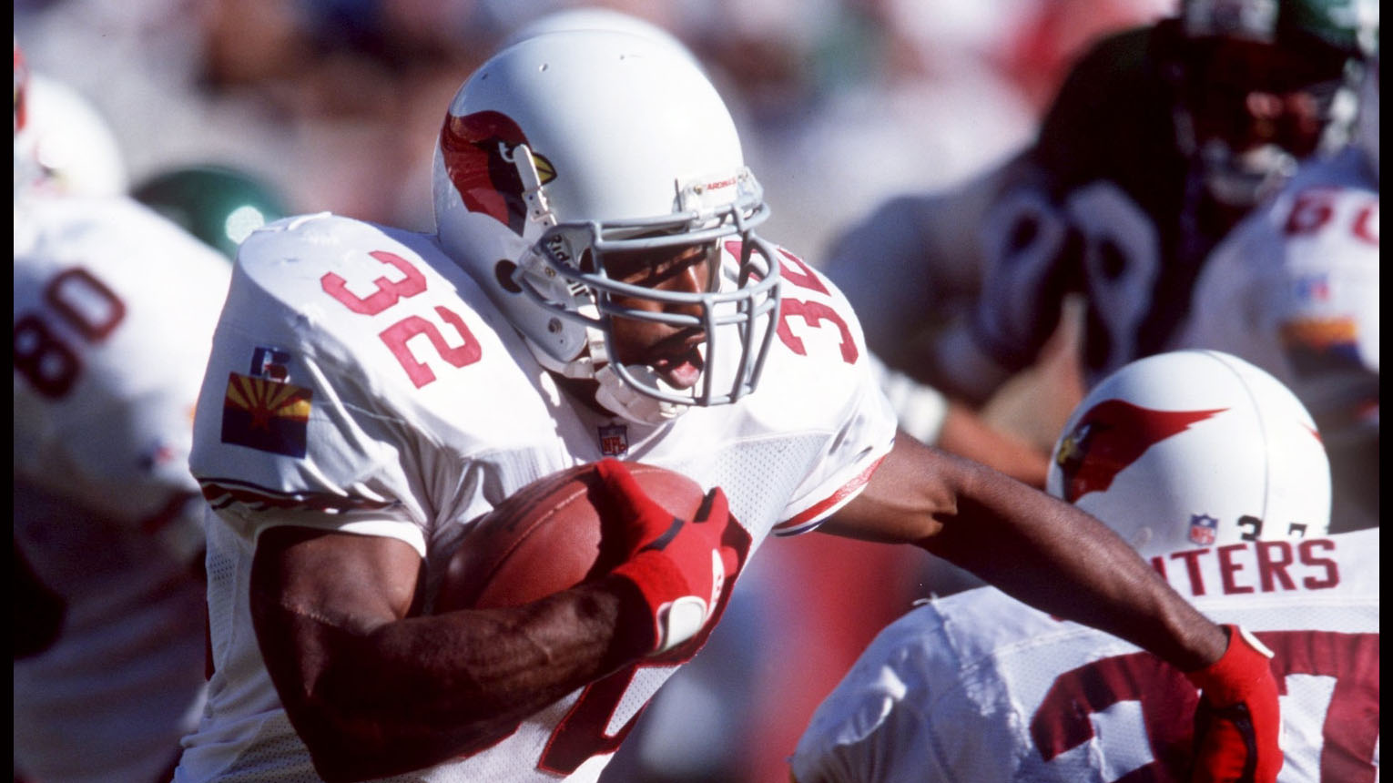 Former NFL player LeShon Johnson sentenced to 5 years in federal prison for running dogfighting operation