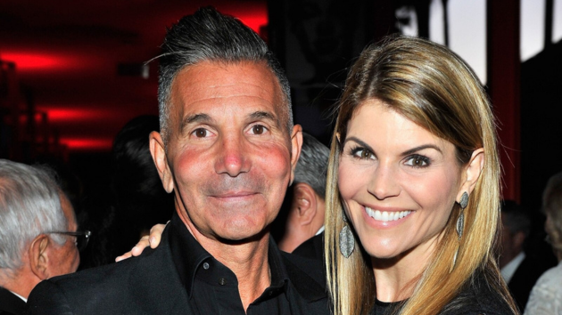 Lori Loughlin files for divorce from Mossimo Giannulli