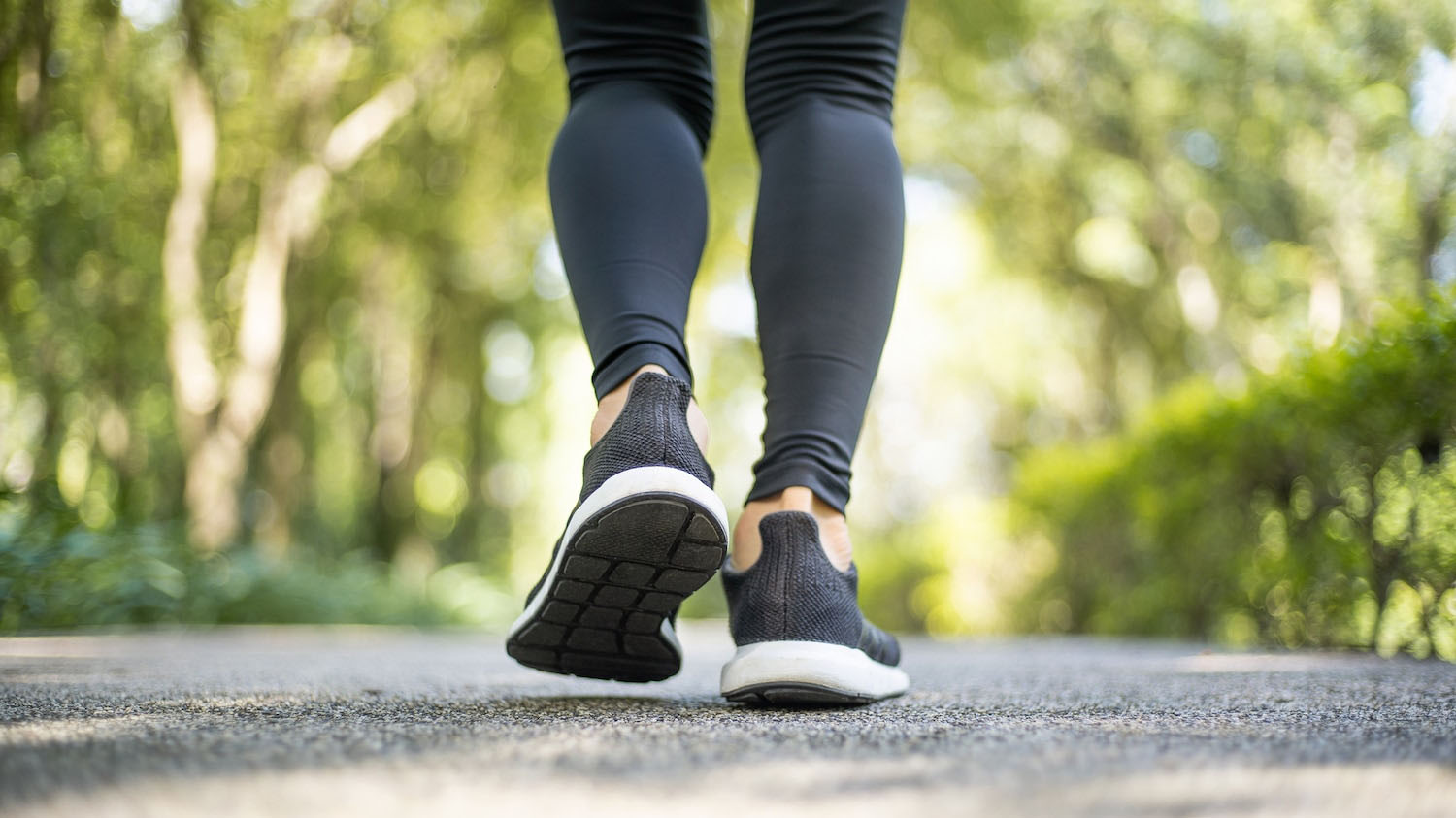 Walking briskly may lower risk of death in some adults: Study