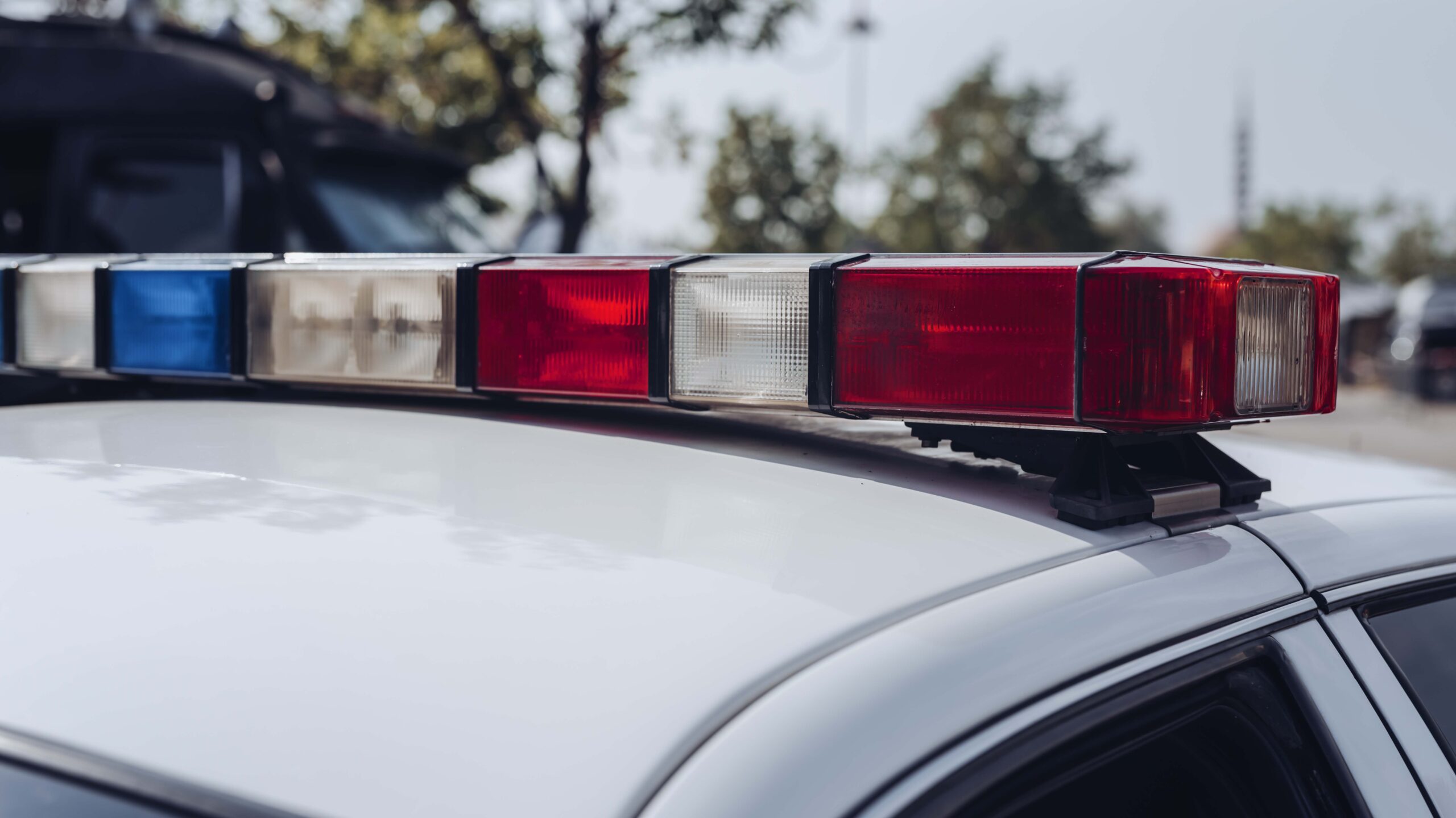 Mother arrested after allegedly leaving 4 kids under 14 alone while she was working in Vegas