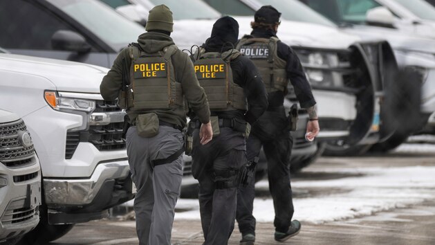ICE sets limits on which officers can stop vehicles